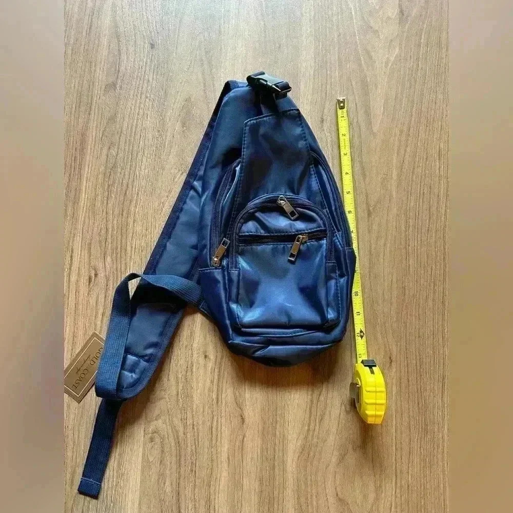 Gold Coast navy sling bag w several zip pockets, travel - Picture 4 of 8